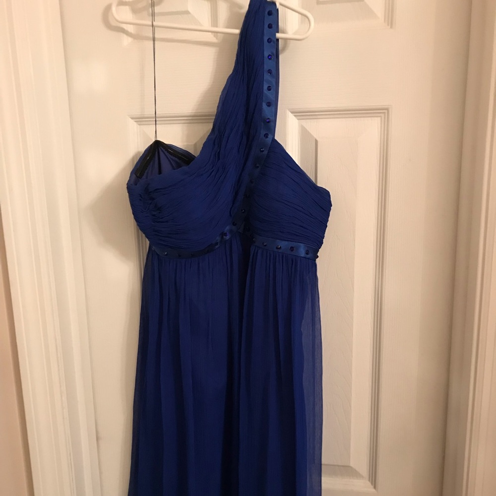 Blue dress